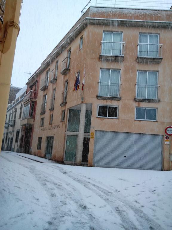 Hostal Sant Sadurni Sant Sadurní dʼAnoia Zewnętrze zdjęcie