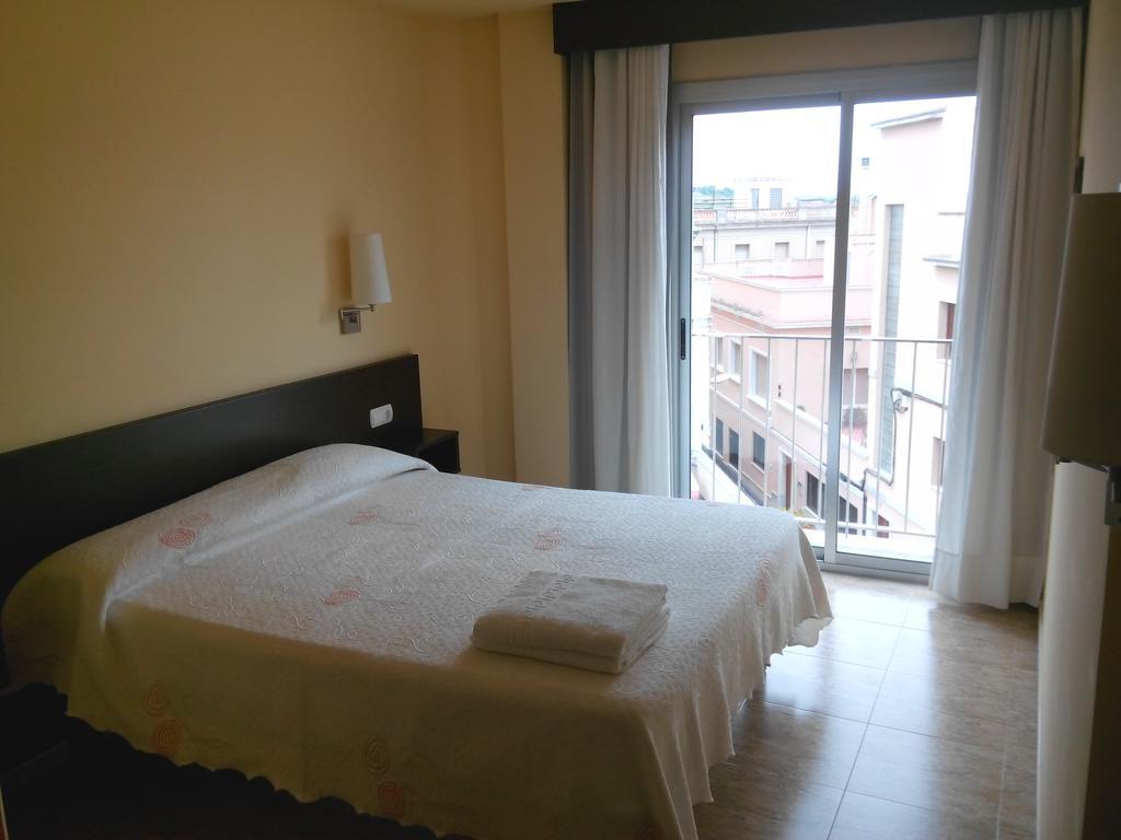 Hostal Sant Sadurni Sant Sadurní dʼAnoia Pokój zdjęcie